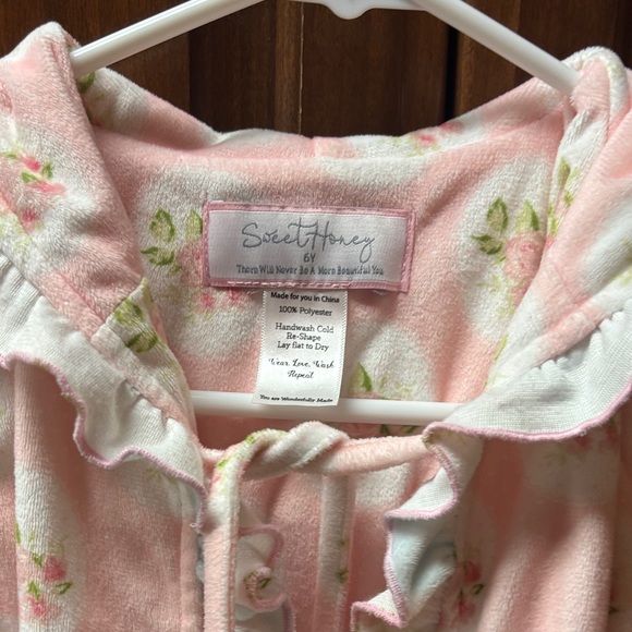 SweetHoney Light Pink Floral Ruffle Swim Coverup — so sweet!! size 6 - Picture 3 of 7